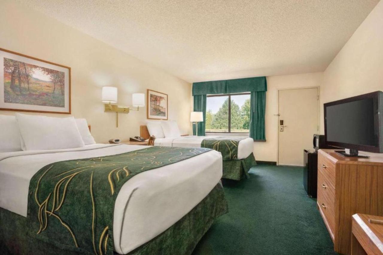 Travelodge By Wyndham Morrill Экстерьер фото
